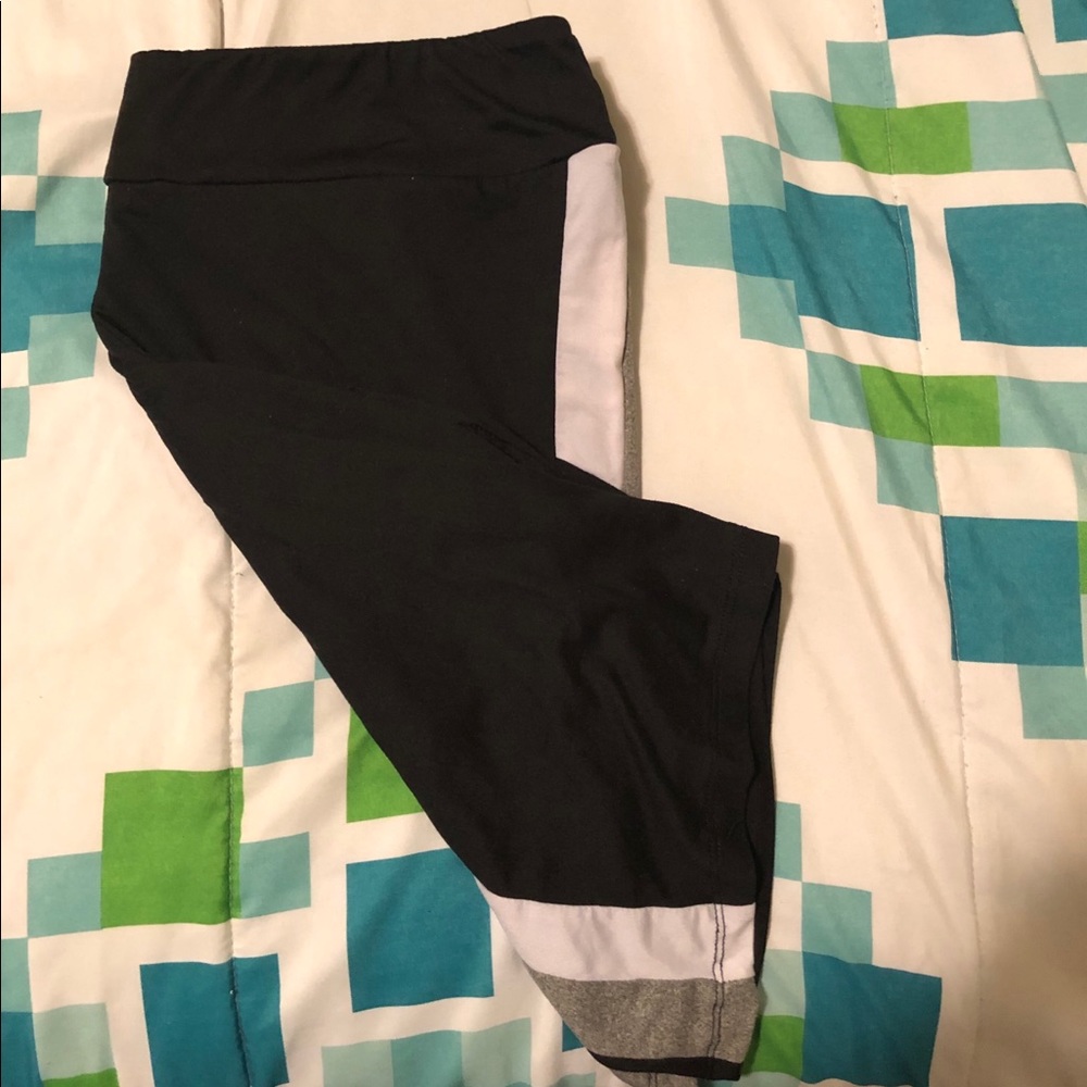 Black with white and gray stripe biker shorts